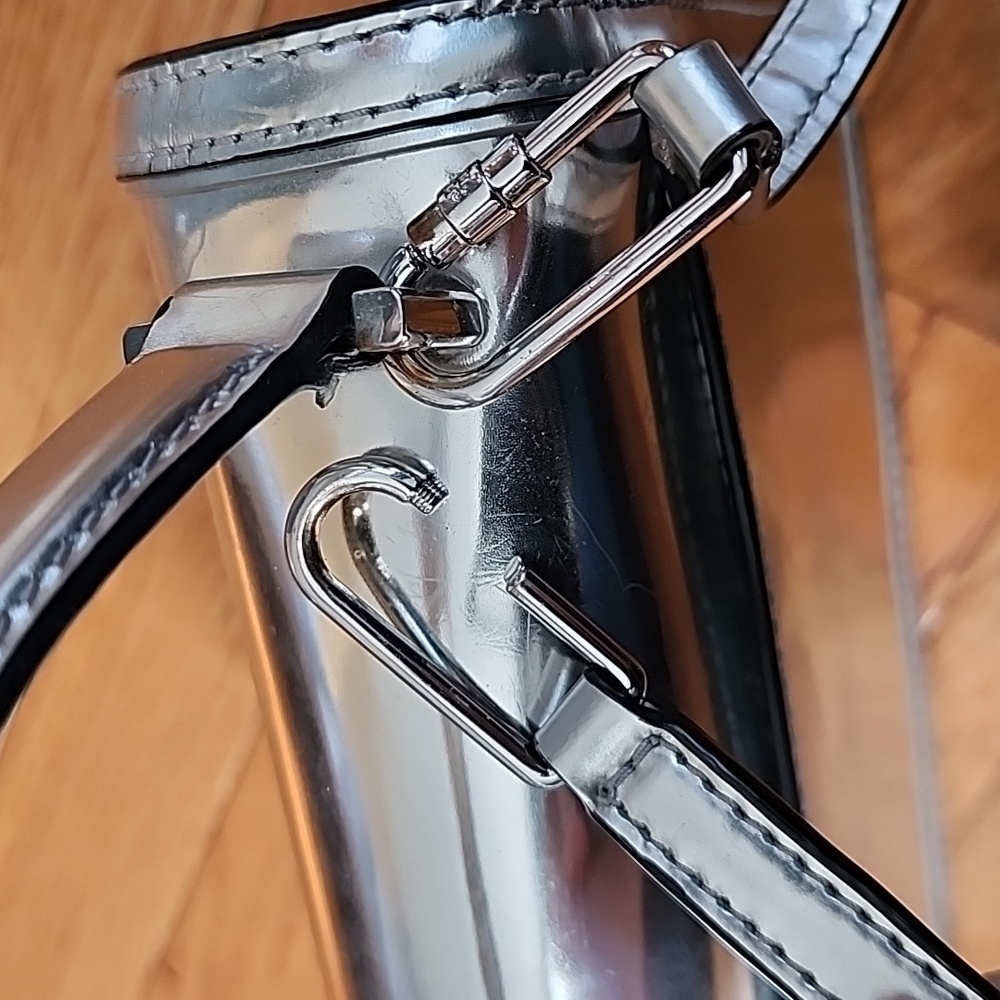Tory Burch Metallic Mini - Picture 5 of 9